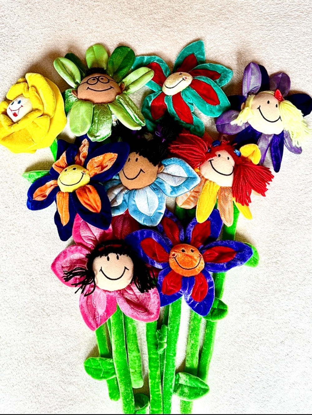 Vintage Animal Alley Smiling Plush Flower Set 9pc 26-28” Toys R Us Rare 90s